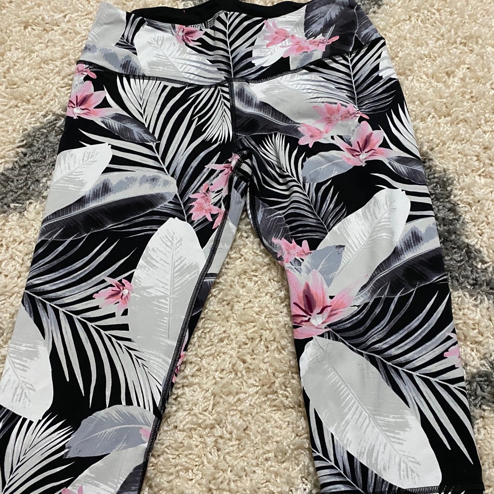 Victoria Secret floral workout capris